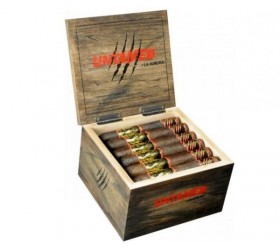 Trabucuri La Aurora Untamed Robusto 24