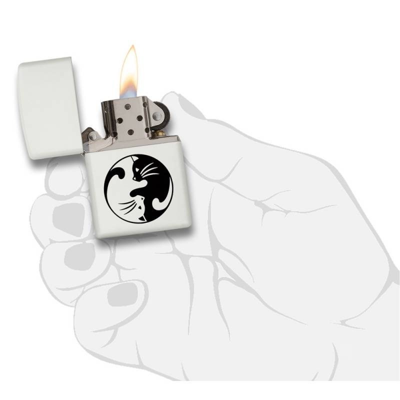 Cumpar brichete originale Zippo.Bricheta Zippo Yin Yang Cats Design