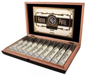 Trabucuri Rocky Patel Vintage 1999 Toro Tub 10