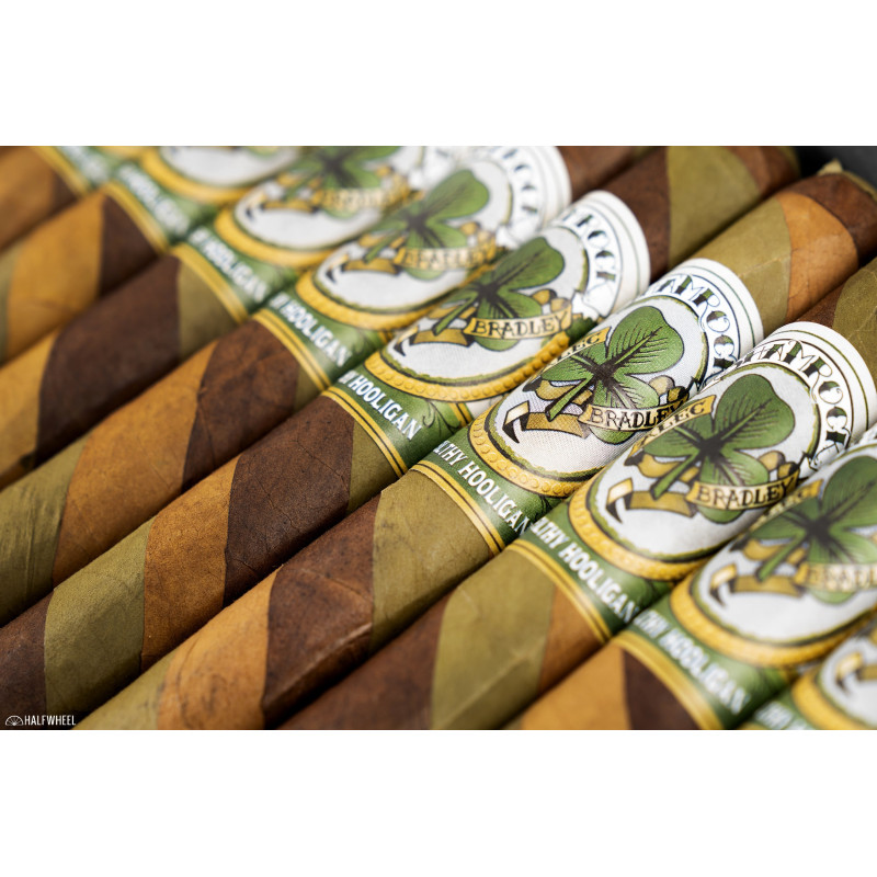 Trabucuri Alec Bradley Filthy Hooligan Toro 6 x 50 Limited Edition (24)