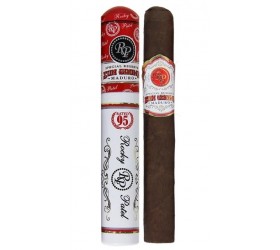 Trabuc Rocky Patel Sun Grown Maduro Toro Tubos 1
