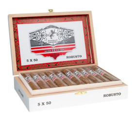 Trabucuri Esteban Carreras Connecticut White Label Robusto 20